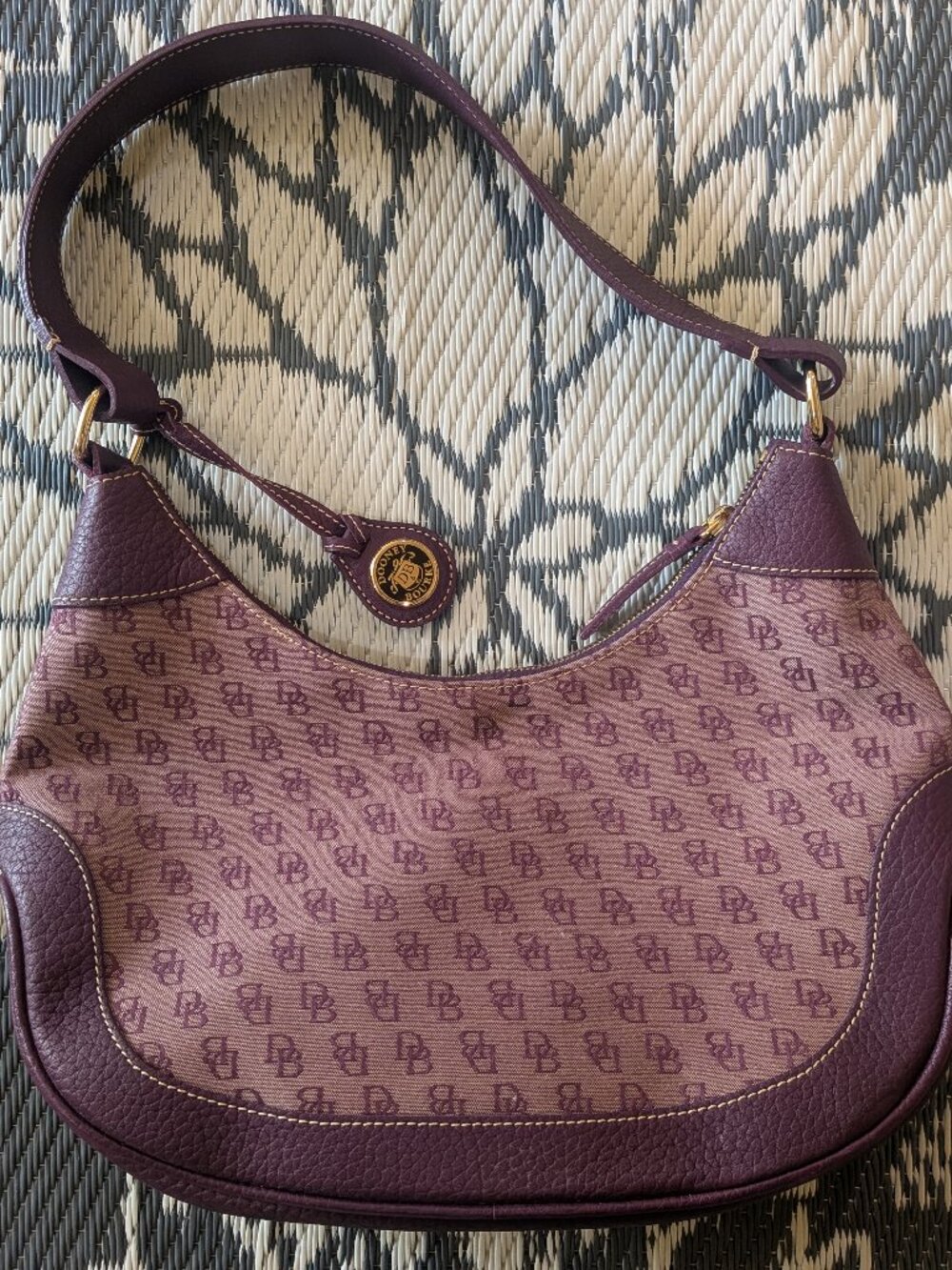 Vintage Y2K Bag | Dooney & Bourke Monogram Shoulder Bag - Hobo Style/Plum Color